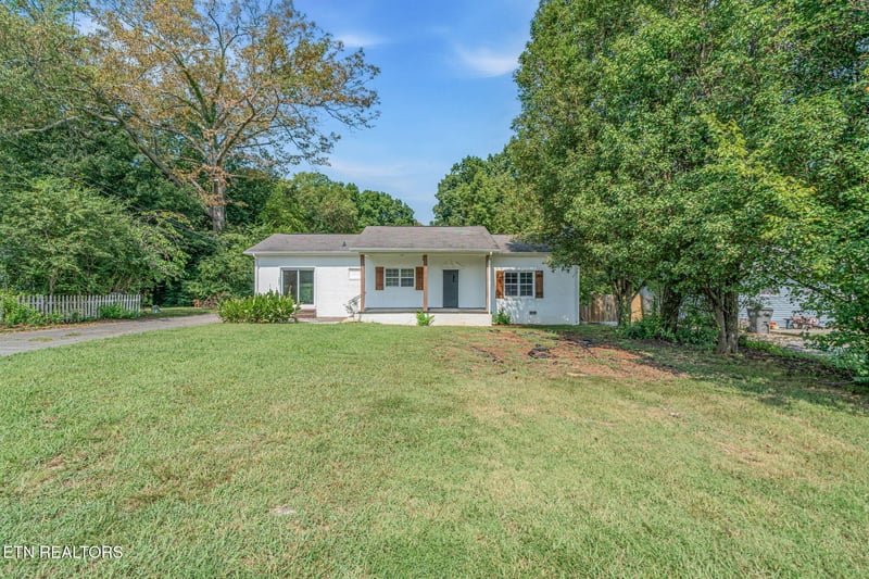 19211923 Harvard St, Maryville, TN 37801