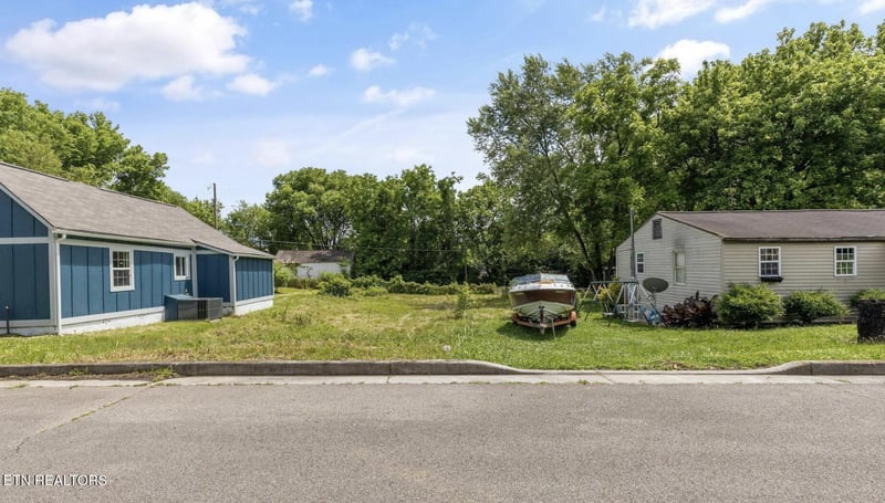 1922 Dodson Ave, Knoxville, TN 37917