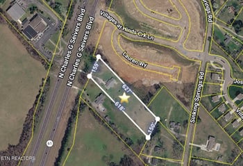 1922 N Charles G Seivers Blvd, Clinton, TN 37716