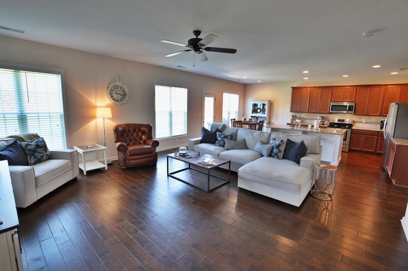 1925 Piperton Ln, Knoxville, TN 37931