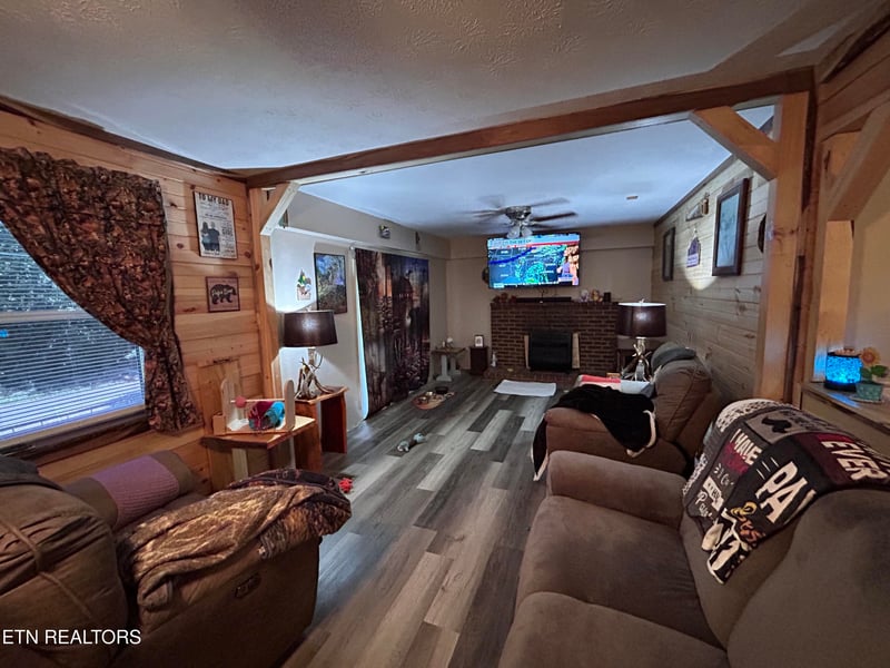 1926 Newman Hollow Rd, Bean Station, TN 37708