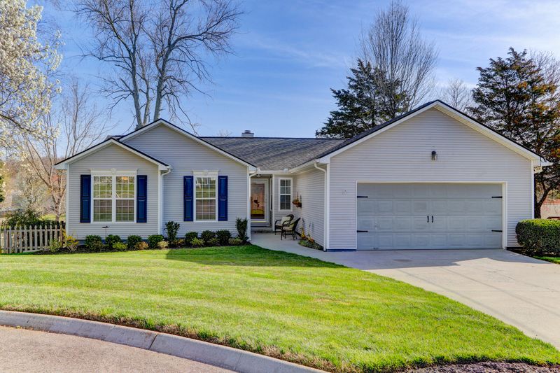 1926 Whitman Dr, Knoxville, TN 37909