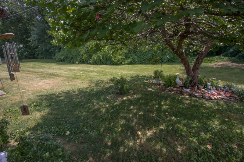 1928 Baychase Way, Powell, TN 37849
