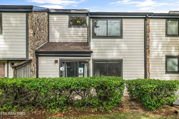 1930 Cherokee Bluff Dr, Knoxville, TN 37920