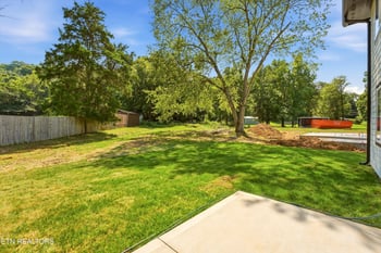 1930 Cureton Rd, Knoxville, TN 37931