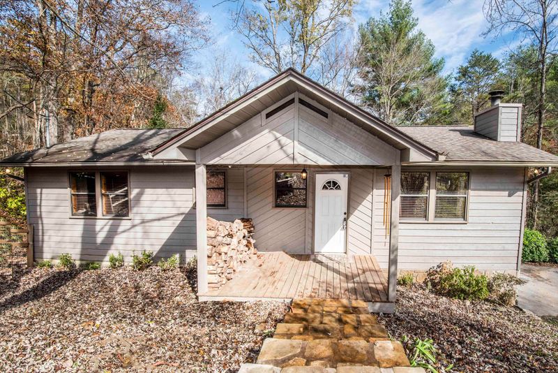 1931 Spring Hill Dr, Sevierville, TN 37876
