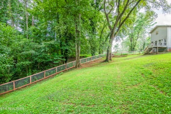 1932 Duncan Rd, Knoxville, TN 37919