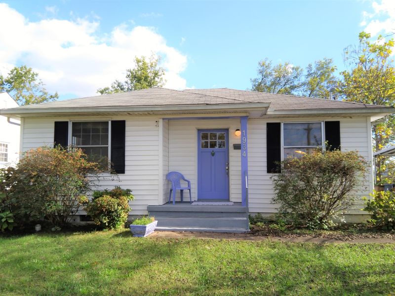 1934 Fine Ave, Knoxville, TN 37917