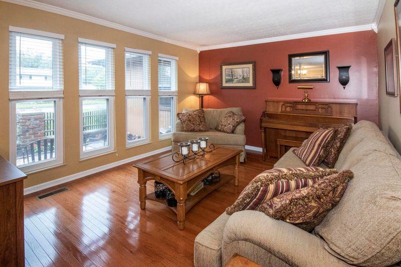 1934 Plumb Creek Cir, Knoxville, TN 37932