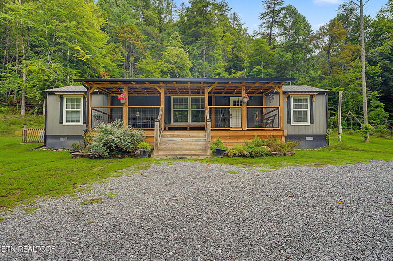 1939 Creek Hollow Way, Sevierville, TN 37876