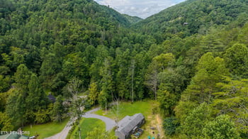 1939 Creek Hollow Way, Sevierville, TN 37876