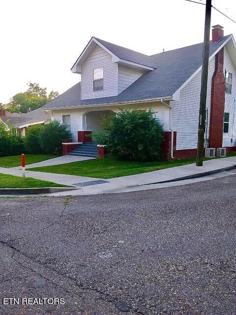 1939 Mccalla Ave, Knoxville, TN 37915