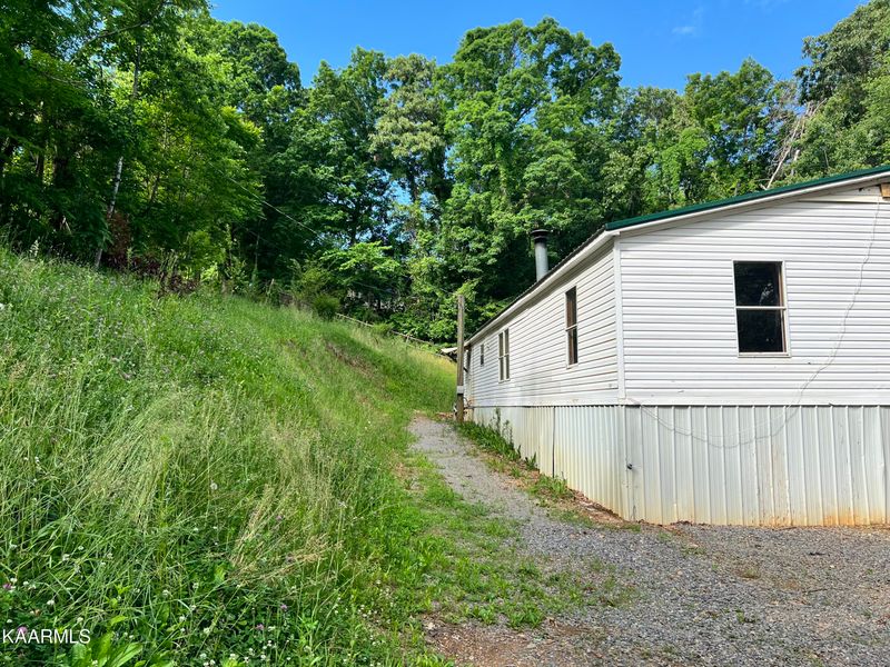 1939 Pine Ridge #2 Rd, Seymour, TN 37865