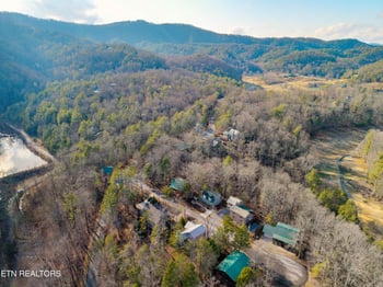 194 Cold Springs Tc, Townsend, TN 37882