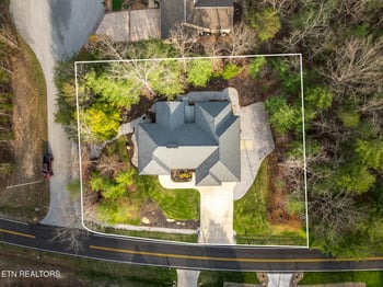 194 Forest View Dr, Crossville, TN 38558