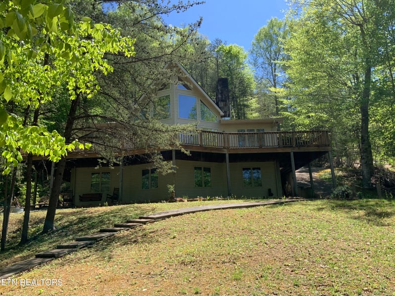 194 Scotts Hl, Sharps Chapel, TN 37866