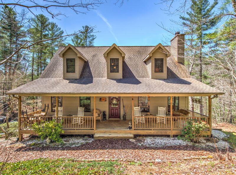 1940 Fox Trail Rd, Walland, TN 37886