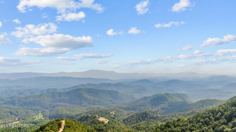 1941 Mountain Ash Way, Sevierville, TN 37876