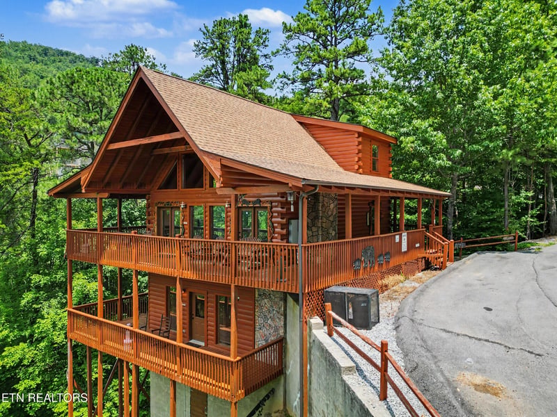 1944 E Mountain View Way, Sevierville, TN 37862