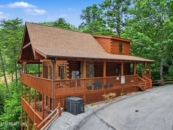 1944 E Mountain View Way, Sevierville, TN 37862