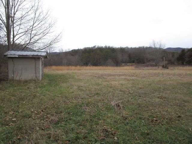 1945 Lee Hwy, Blaine, TN 37709