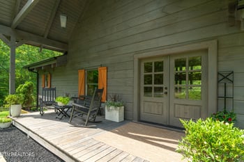 1948 Grouse Top Rd, Walland, TN 37886