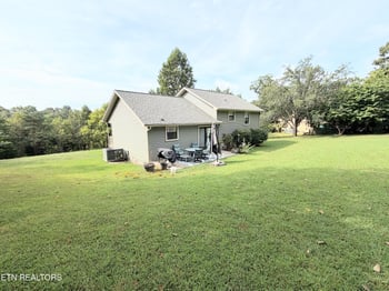 195 Booker Rd, Maynardville, TN 37807