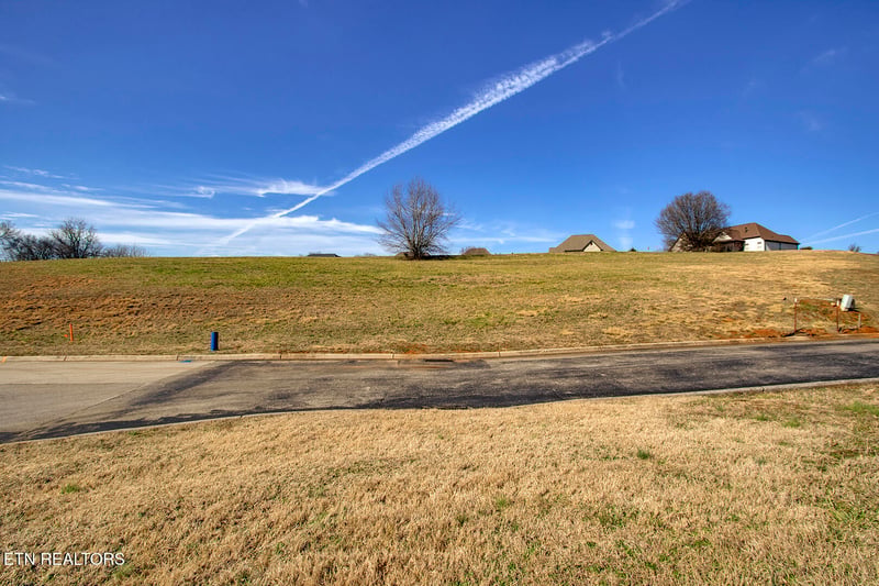 195 Killdeer Dr, Vonore, TN 37885