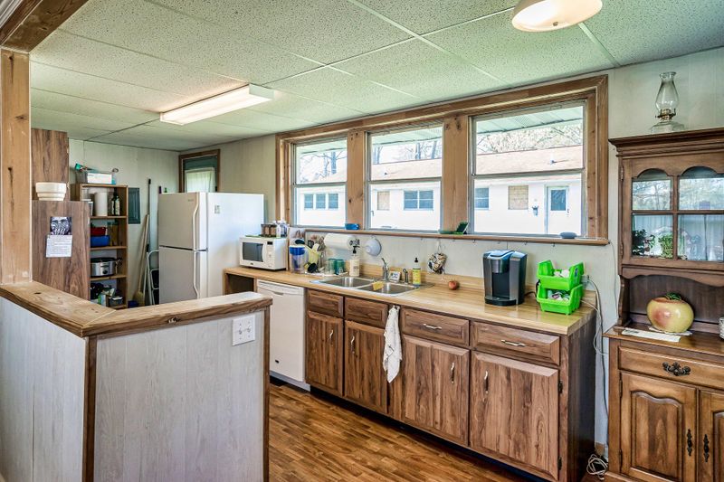 195 N Purdue Ave, Oak Ridge, TN 37830