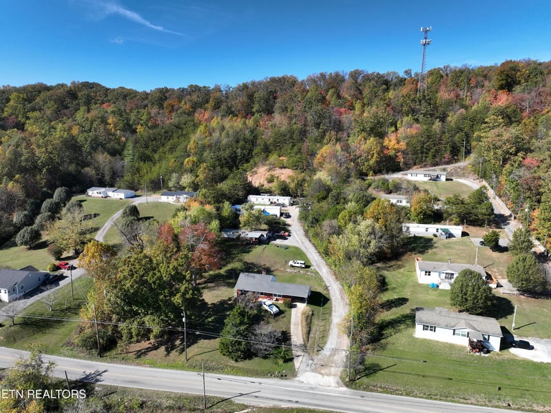 1951 Old Callahan Dr, Knoxville, TN 37912