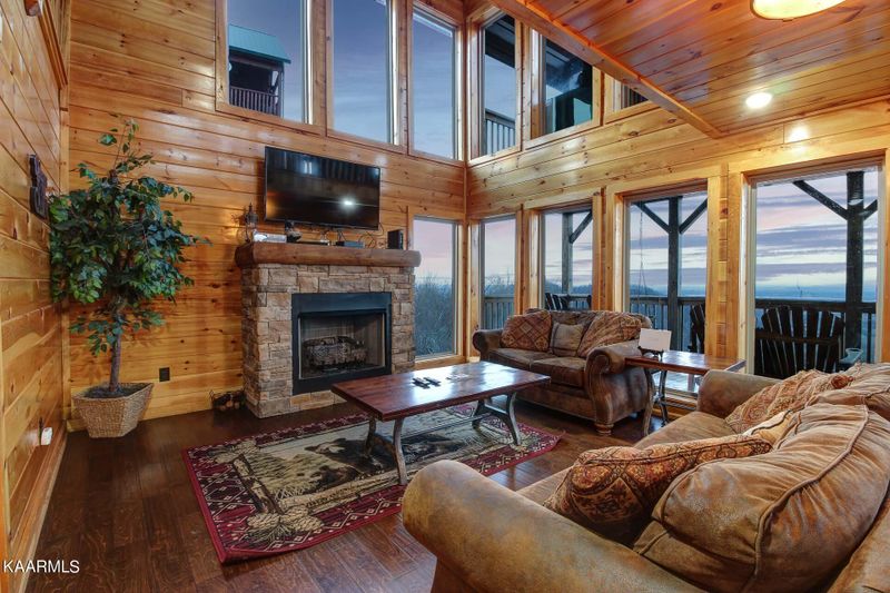 1953 North Star Way, Sevierville, TN 37876