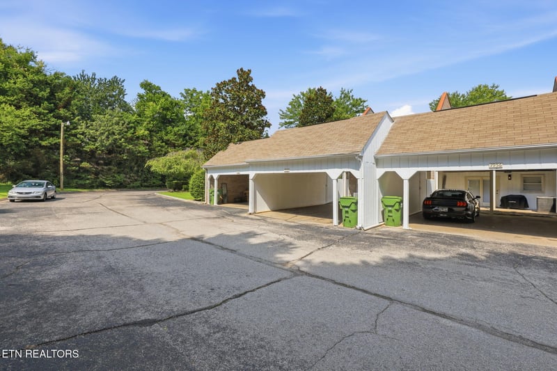 1954 Sequoyah Ave, Maryville, TN 37804