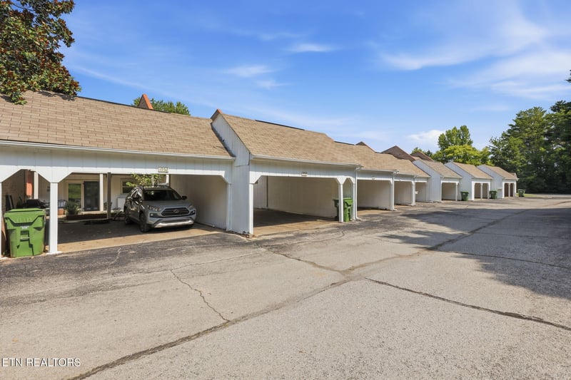 1954 Sequoyah Ave, Maryville, TN 37804