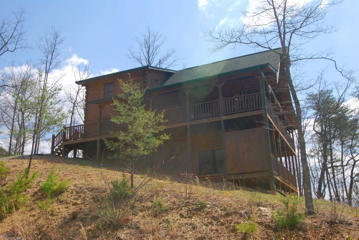 1959 E Mountain View Way, Sevierville, TN 37876