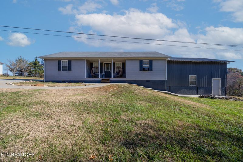 196 Akins Rd, Tellico Plains, TN 37385