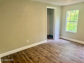 196 Bob Payne Rd, Tellico Plains, TN 37385