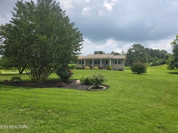 196 Church Rd, Lafollette, TN 37766