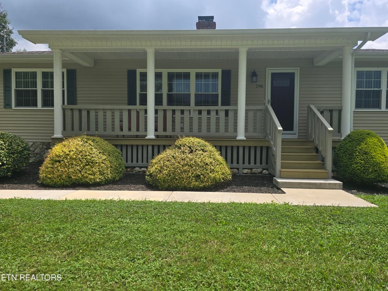 196 Church Rd, Lafollette, TN 37766