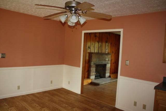 196 Halstead Dr, Crossville, TN 38555