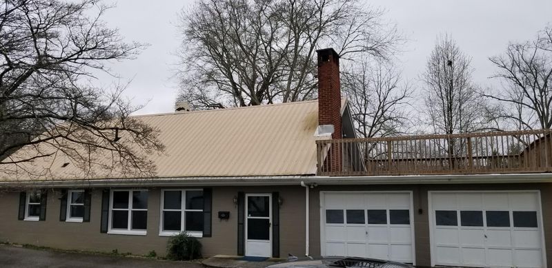 196 Northwestern Ave, Oak Ridge, TN 37830
