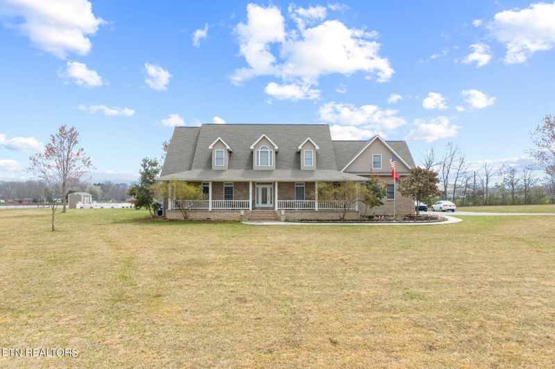 196 Ottoma Dr, Crossville, TN 38555
