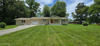 196 Shady Ln, Oneida, TN 37841