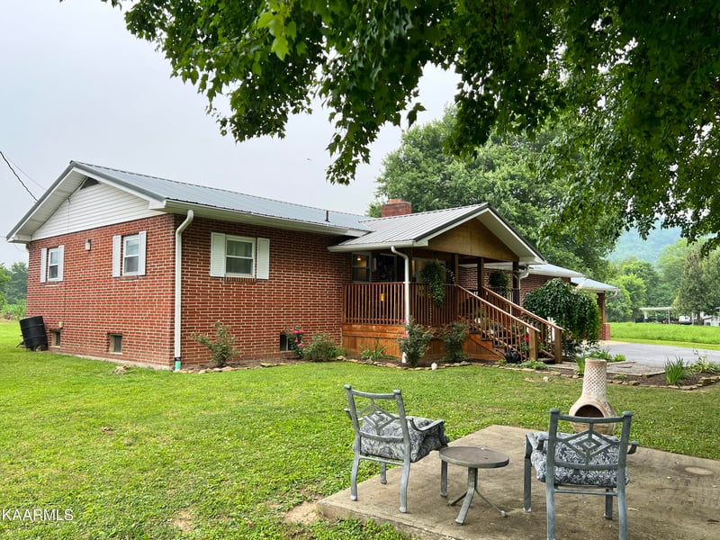 196 Wooldridge Pike, Newcomb, TN 37819