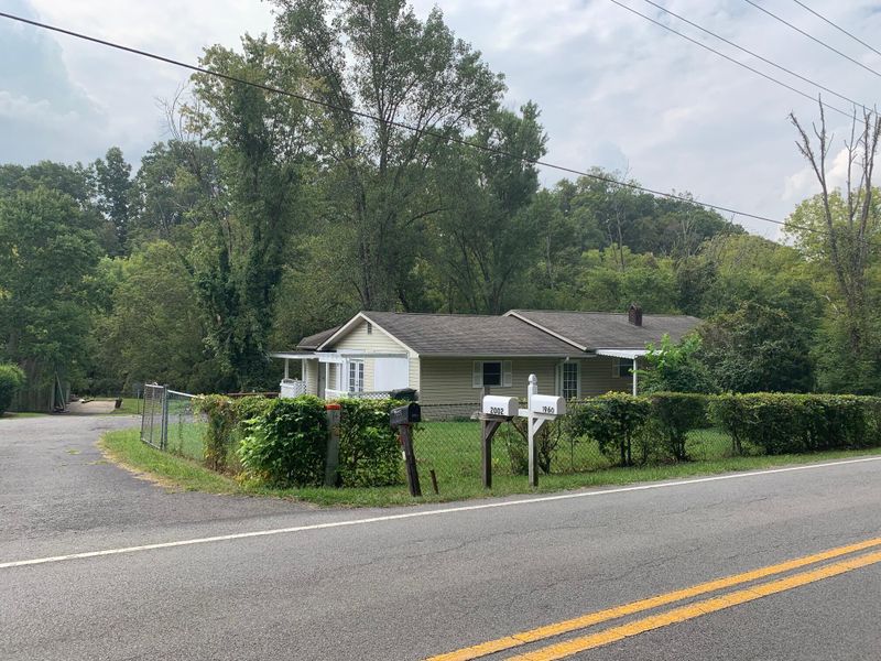 1960 New Era Rd, Sevierville, TN 37862