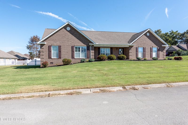 1961 Emma Ln, Maryville, TN 37803