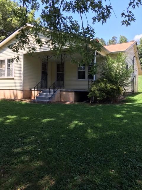 1964 Ruritan Rd, Harriman, TN 37748