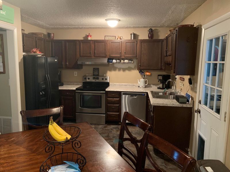 1967 Pine Ridge Rd, Seymour, TN 37865