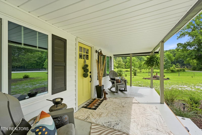 1968 Dry Hill Rd, Rockwood, TN 37854