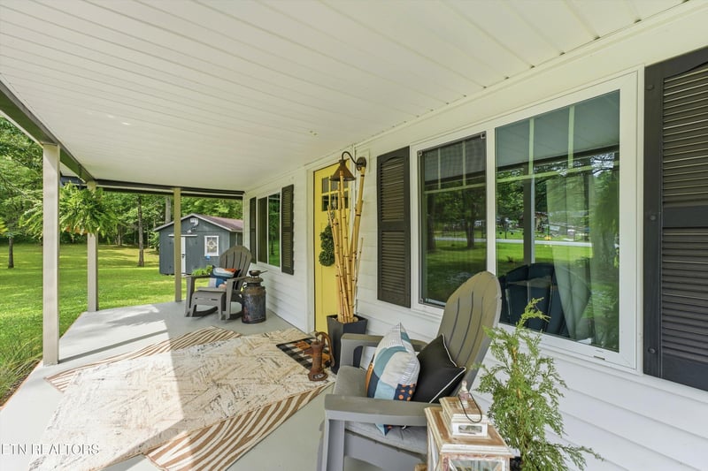 1968 Dry Hill Rd, Rockwood, TN 37854
