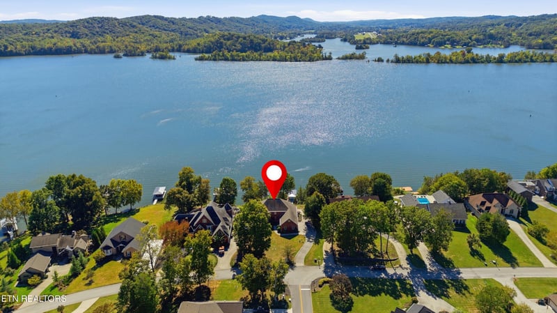 197 Hartford Village Way, Kingston, TN 37763
